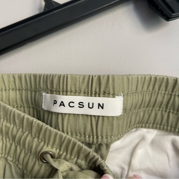 Men’s Pacsun Green Cargo Pants - Picture 5 of 6